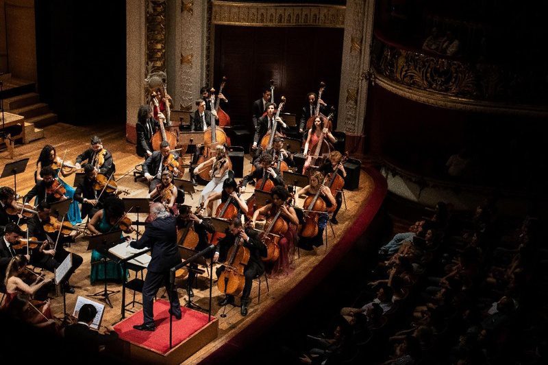 Sob regência de Isaac Karabtchevsky, Orquestra Sinfônica Heliópolis retorna ao palco do Clube Hebraica para o segundo concerto da temporada 2022 do Instituto Baccarelli